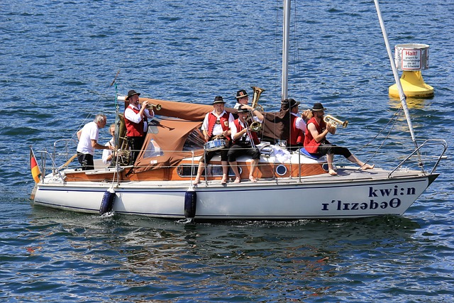 而他能从中 而他能从中